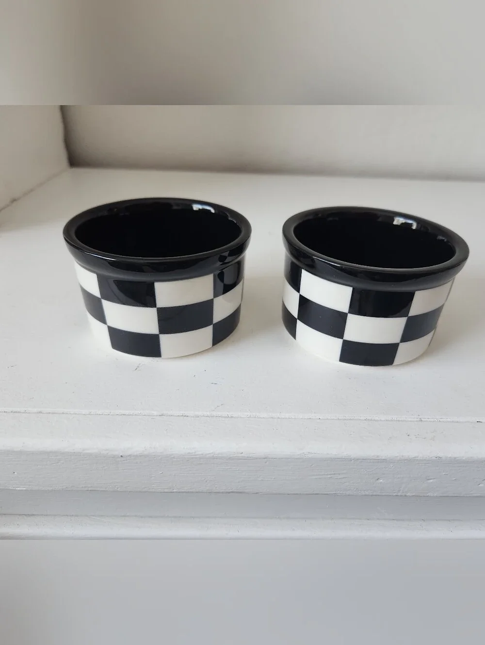 N/A graphic checkerboard